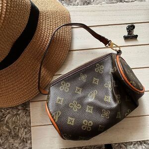Small lookalike pattern 👜 handbag